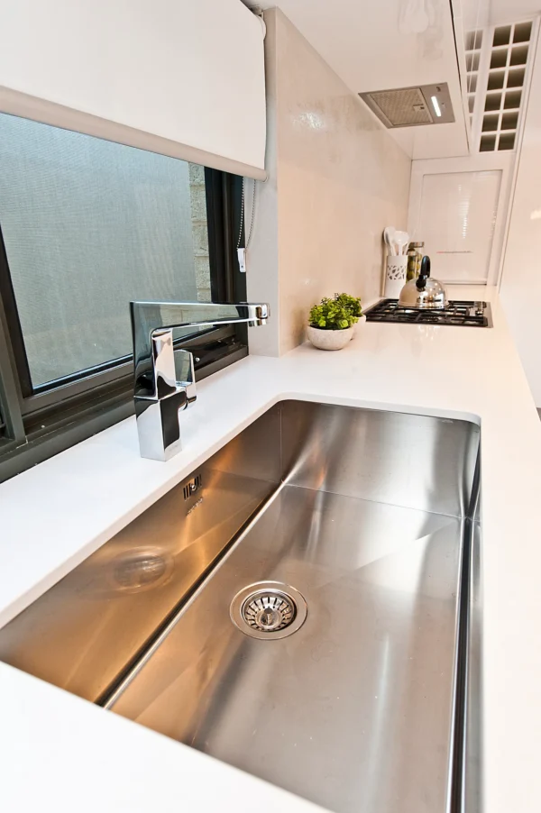 TAYA Swivel Sink Mixer - Image 2