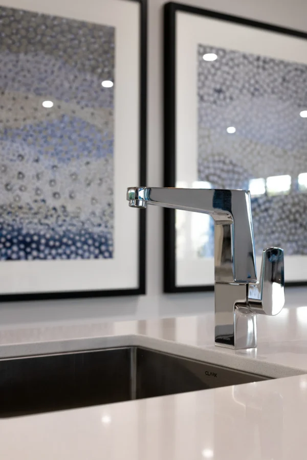 TAYA Swivel Sink Mixer - Image 4