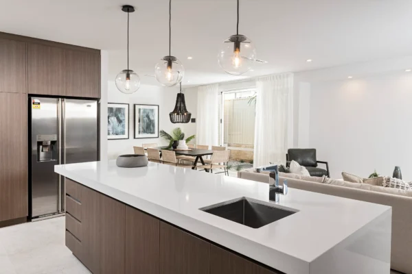 TAYA Swivel Sink Mixer - Image 3